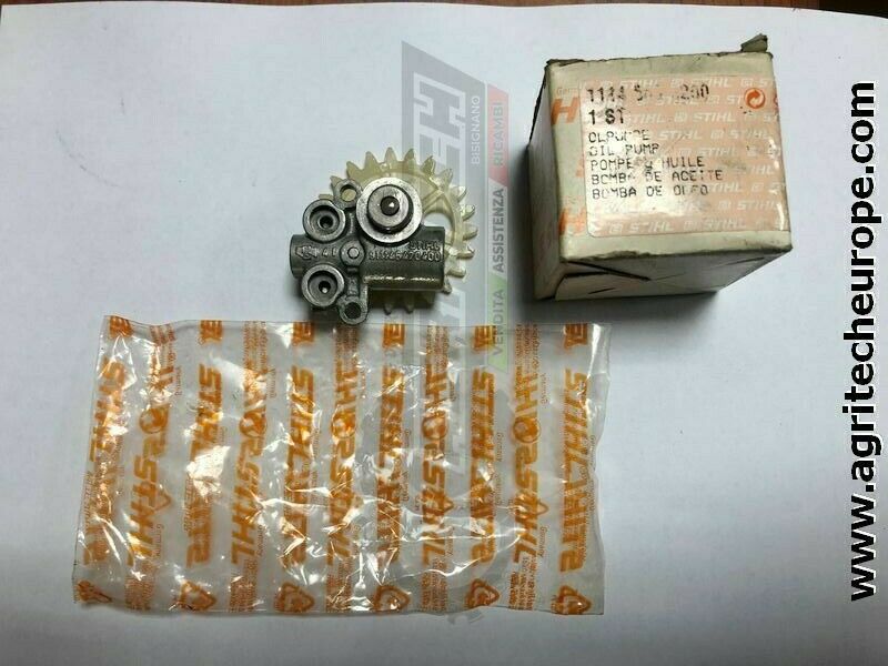 11146403200 POMPA OLIO MOTOSEGA STIHL 020T 1114 vecchio tipo MS 020 MS020