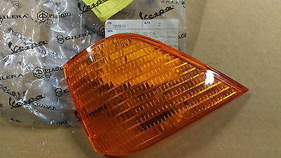 290942 INDICATORE DIREZIONALE FRECCIA SX PIAGGIO SFERA MAQUILLACE 50 cc '91 '94