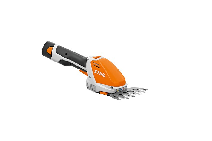 RIFINITORE A BATTERIA PER SIEPE ED ERBETTA HSA26 + BATTERIA E CARICABATTERIA