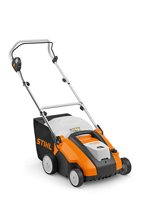Arieggiatore Scarificatore a Batteria Originale Stihl RLA 240 con 2 Batterie AK 30 e AL 101
