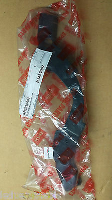 COPRI MANUBRIO INFERIORE HANDLEBAR COVER LOWER APRILIA RALLY AP 8238481 sterzo