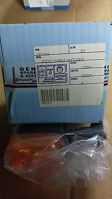 581763 INDICATORE DIREZIONE FRECCIA ANTERIORE DX PIAGGIO LIBERTY FREE 50 125 cc