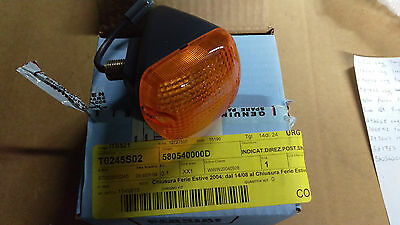 580540000D INDICATORE DIREZIONE FRECCIA POSTERIORE SX PIAGGIO FREE 50 125 cc