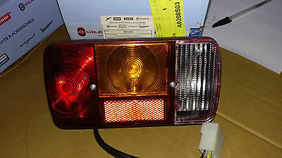 581339 STOP FANALE POSTERIORE ORIG COMPLETO DX PIAGGIO APE TM P 703  FL2 DIESEL