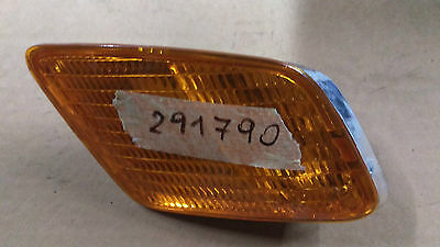 291790 INDICATORE DIREZIONE FRECCIA ANTERIORE DX COMPLETO PIAGGIO ZIP 50 cc