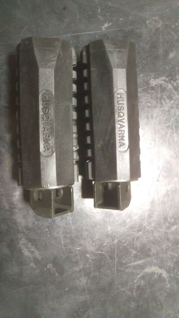 8A0078447 KIT POGGIAPIEDI PASSEGGERO ORIGINALE HUSQVARNA TE TC 410 610 '99