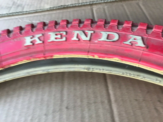 GOMMA PNEUMATICO KENDA SUPERSPORT COLORE ROSSO 2 1/2 16  PIAGGIO SI