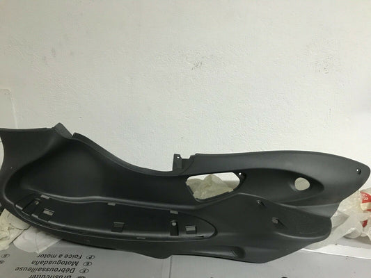01420300E8 602920M PEDANA SX TAPPETO POGGIAPIEDI VESPA LX
