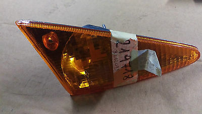 AP8212498 INDICATORE DIREZIONE FRECCIA ANTERIORE DX APRILIA SR 50 CC '93 '96