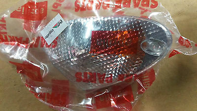 AP860595 INDICATORE FRECCIA ANTERIORE SX APRILIA SR H20 DITECH E CARBURATORE -00