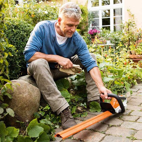 TAGLIASIEPE tosasiepe A BATTERIA STIHL HSA45 lama 45cm