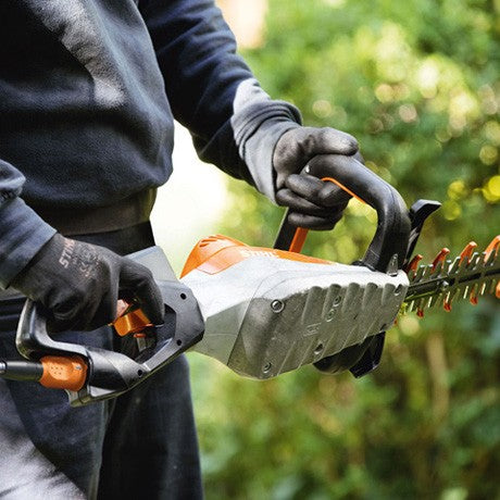 TAGLIASIEPI TOSASIEPI PROFESSIONALE A BATTERIA STIHL HSA 94R (Lunghezza di taglio 75cm)