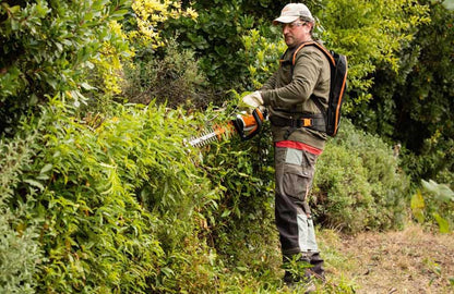 TAGLIASIEPI TOSASIEPI PROFESSIONALE A BATTERIA STIHL HSA 94R (Lunghezza di taglio 75cm)