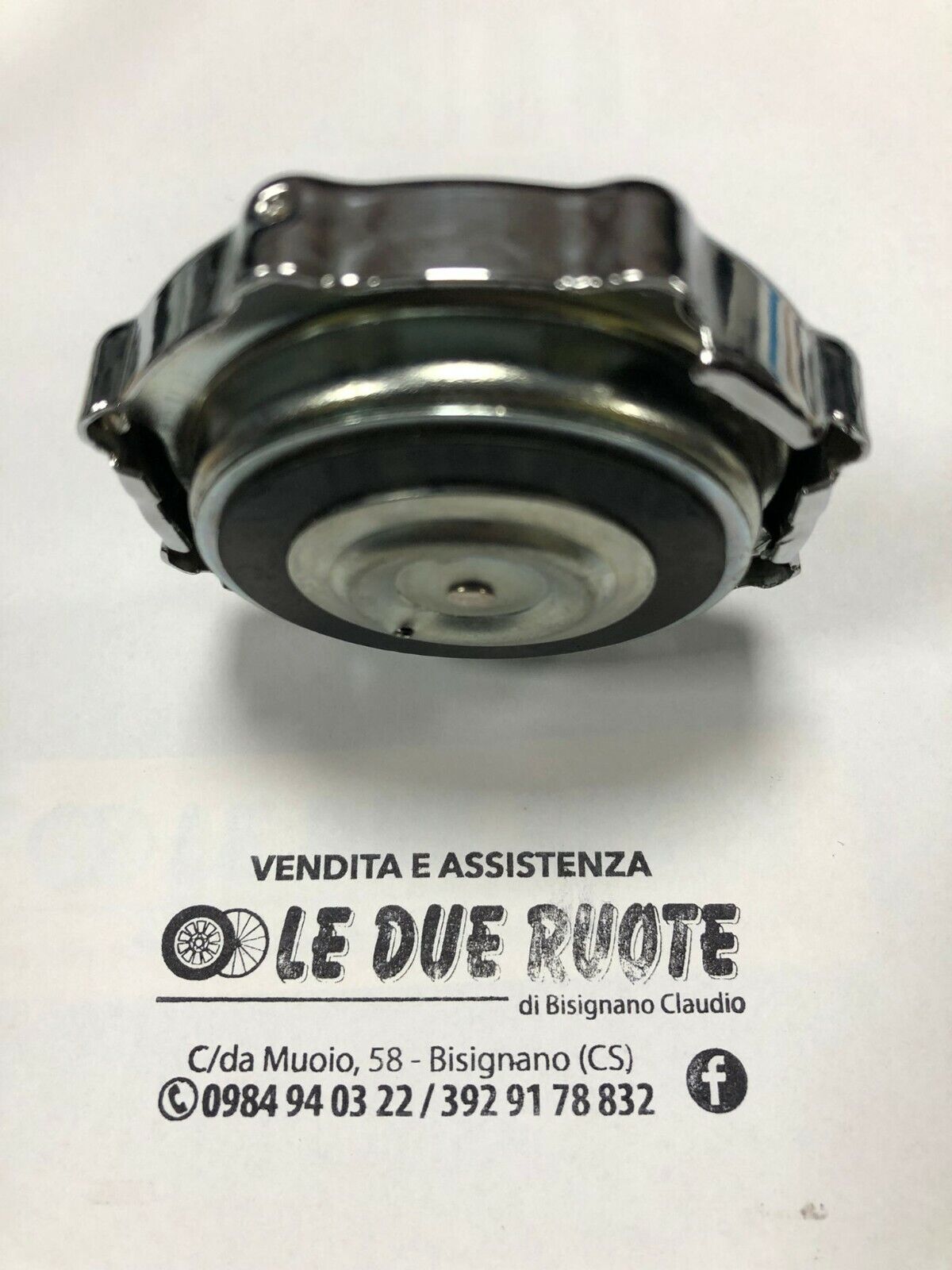 TAPPO SERBATOIO BENZINA CROMATO PER MOTO STORICHE MOTOGUZZI FANTIC GILERA BETA