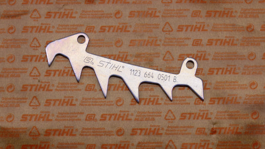 11236640501 ARPIONE ARTIGLIO + VITI FISSAGGIO MOTOSEGA STIHL 019T MS190T MS192T