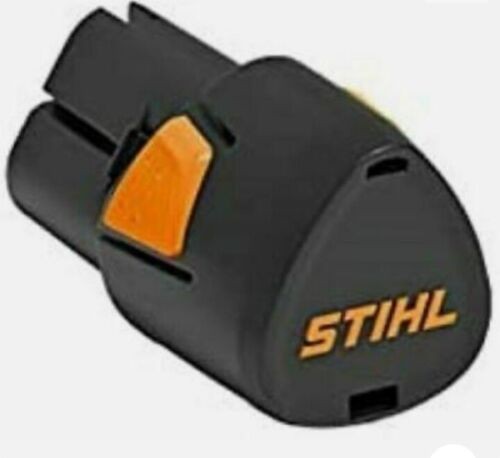 BATTERIA  LITIO AS2 PER POTATORE GTA26 E RIFINITORE MOTOSEGA HSA26 STIHL