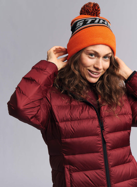 IDEA REGALO - CAPPELLINO IN LANA ARANCIO CON POMPON ORIGINALE STIHL