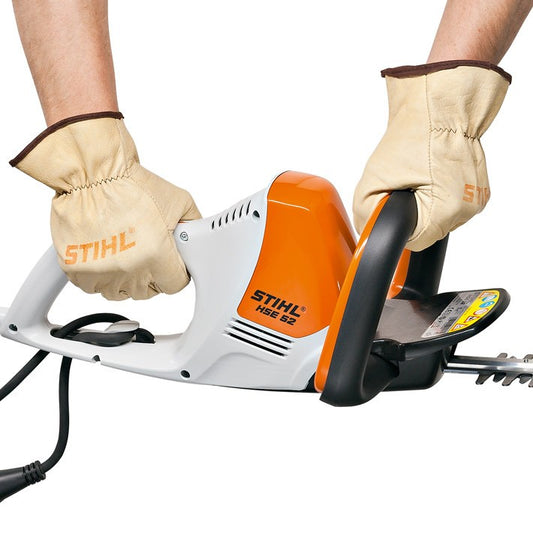 Tosasiepi elettrico leggero e maneggevole Originale STIHL HSE 52, barra da 50Cm