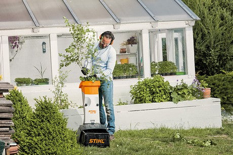 Biotrituratore elettrico con apertura a quadrifoglio Originale STIHL GHE 105