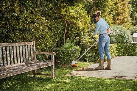 Decespugliatore e Tagliabordi a batteria Originale Stihl FSA 57