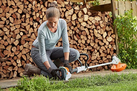 Decespugliatore e Tagliabordi a batteria Originale Stihl FSA 57