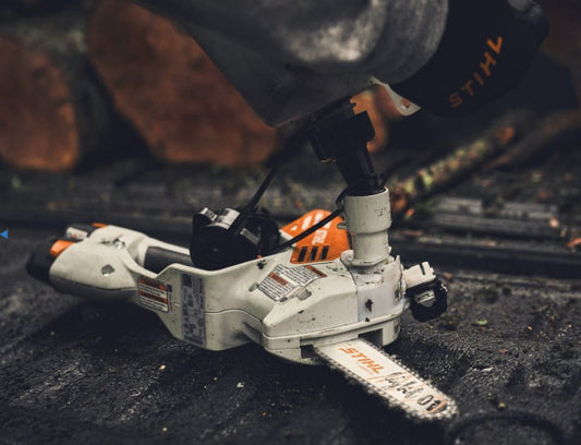 Kit Potatore a batteria Professionale Originale Stihl GT 40 con pompa olio integrata